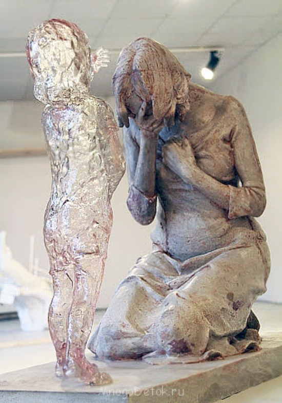 Памятник нерожденным детям в Словакии Памятник нерожденным детям в Словакии