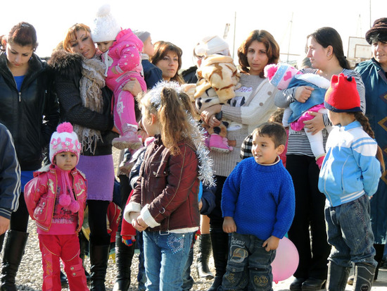 Глаз радовал большое количество мамаш с Полкашатами. :-) Глаз радовал большое количество мамаш с Полкашатами. :-)