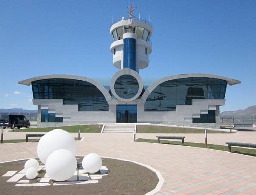 Терминал аэропорта в Степанакерте. 28 сентября 2011 года. Фото Алвард Григорян для "Кавказского узла" Терминал аэропорта в Степанакерте. 28 сентября 2011 года. Фото Алвард Григорян для "Кавказского узла"