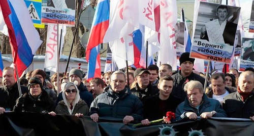 Участники шествия в память о Борисе Немцове в Москве. 27 февраля 2016 года. Фото: Dasha Volya, Facebook.com