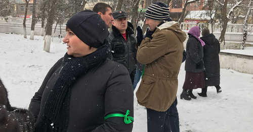 Противники строительства музея "Россия - моя история" в парке Ленинского комсомола Махачкалы. 3 февраля 2017 г. Фото Патимат Махмудовой для "Кавказского узла" Противники строительства музея "Россия - моя история" в парке Ленинского комсомола Махачкалы. 3 февраля 2017 г. Фото Патимат Махмудовой для "Кавказского узла"