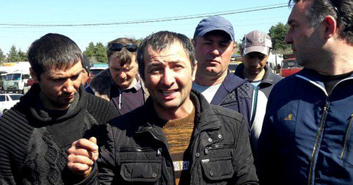 Акция дальнобойщиков в Черкесске, 30 марта 2017 г. Фото Аси Капаевой для "Кавказского узла"