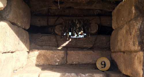 Передовые позиции армии в НКР. Фото © Tigran Abrahamyan
https://ru.armeniasputnik.am/karabah/20170227/6534643/stepanakert-obvinil-baku-v-narushenii-soglasheniya-po-vyvozu-tel-pogibshih.html