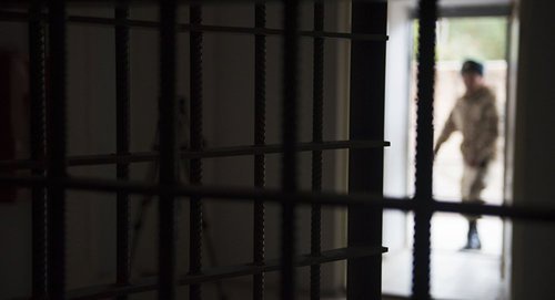 Тюремная решетка Фото © Sputnik. Табылды Кадырбеков
http://sputnik-abkhazia.ru/Abkhazia/20170703/1021375828/zaderzhannye-sbezhali-iz-ivs-ovd-po-ochamchyrskomu-rajonuu.html