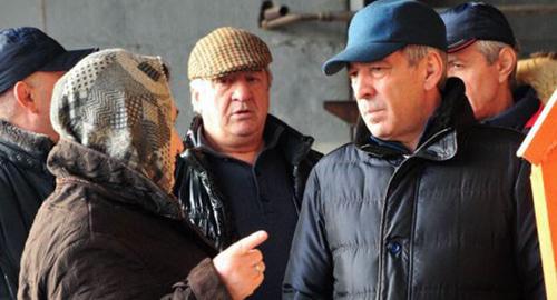 Абдусамад Гамидов. Фото http://мо-кизилюрт.рф/press-tsentr/abdusamad-gamidov-s-rabochim-vizitom-posetil-gorod-kizilyurt Абдусамад Гамидов. Фото http://мо-кизилюрт.рф/press-tsentr/abdusamad-gamidov-s-rabochim-vizitom-posetil-gorod-kizilyurt