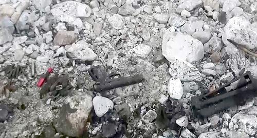 Содержимое тайника с оружием. Фото http://nac.gov.ru/kontrterroristicheskie-operacii/v-dagestane-v-hode-kto-neytralizovany-dvoe-0.html Содержимое тайника с оружием. Фото http://nac.gov.ru/kontrterroristicheskie-operacii/v-dagestane-v-hode-kto-neytralizovany-dvoe-0.html