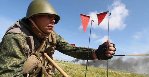 Работа сапера. Фото © Sputnik / Игорь Зарембо https://sputnik-ossetia.ru/news/20160506/1852082.html Работа сапера. Фото © Sputnik / Игорь Зарембо https://sputnik-ossetia.ru/news/20160506/1852082.html