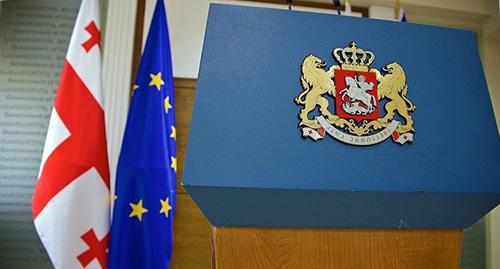 Трибуна для выстцплений. Фото © Sputnik / Alexander Imedashvili
https://sputnik-georgia.ru/politics/20180912/242067619/Pravitelstvo-obsuzhdaet-pravila-kureniya-marikhuany-v-Gruzii.html Трибуна для выстцплений. Фото © Sputnik / Alexander Imedashvili
https://sputnik-georgia.ru/politics/20180912/242067619/Pravitelstvo-obsuzhdaet-pravila-kureniya-marikhuany-v-Gruzii.html