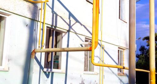 Подводка газа к жилому дому. Фото Нины Тумановой для "Кавказского узла" Подводка газа к жилому дому. Фото Нины Тумановой для "Кавказского узла"