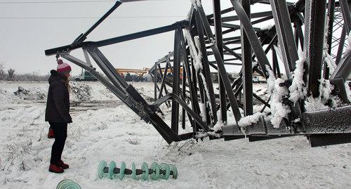 Упавшая опора ЛЭП. Фото Вячеслава Прудникова для "Кавказского узла" Упавшая опора ЛЭП. Фото Вячеслава Прудникова для "Кавказского узла"