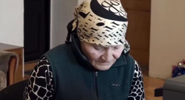Жительница Чечни Малида Магерамова в эфире чеченского телеканала. Фото: кадр видео, ЧГТРК "Грозный" https://www.youtube.com/watch?v=mg0cQnnkKSI