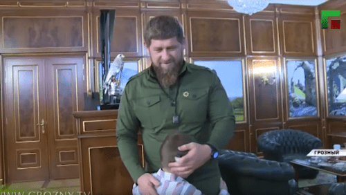 Скриншот сюжета ЧГТРК "Грозный" https://youtu.be/uuhMs9jZrRY Скриншот сюжета ЧГТРК "Грозный" https://youtu.be/uuhMs9jZrRY
