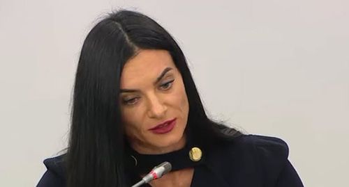 Елена Исинбаева. Скриншот видео http://kremlin.ru/events/president/news/61771/videos Елена Исинбаева. Скриншот видео http://kremlin.ru/events/president/news/61771/videos