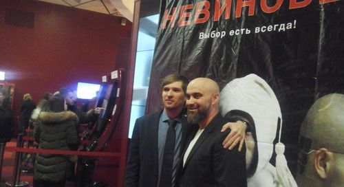 Режиссёр Андзор Емкуж и блогер Алексей Казак. Фото Рустама Джалилова для "Кавказского узла" Режиссёр Андзор Емкуж и блогер Алексей Казак. Фото Рустама Джалилова для "Кавказского узла"