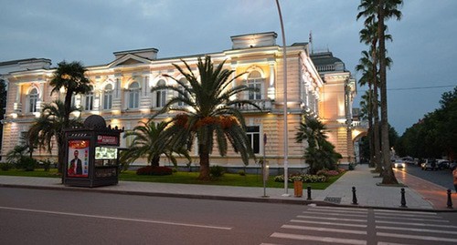 Мэрия Батуми. Фото: sempai https://wikimapia.org/ Мэрия Батуми. Фото: sempai https://wikimapia.org/