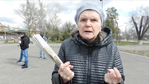 Участница митинга Галина Бунина. Фото Татьяны Филимоновой для "Кавказского узла" Участница митинга Галина Бунина. Фото Татьяны Филимоновой для "Кавказского узла"