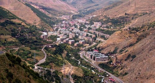 Каджаран. Фото Lusinemarg at en.wikipedia https://ru.wikipedia.org/wiki/Каджаран Каджаран. Фото Lusinemarg at en.wikipedia https://ru.wikipedia.org/wiki/Каджаран