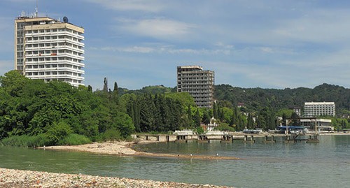 Сухум. Фото Hons084 / Wikimedia Commons https://ru.wikipedia.org/ Сухум. Фото Hons084 / Wikimedia Commons https://ru.wikipedia.org/
