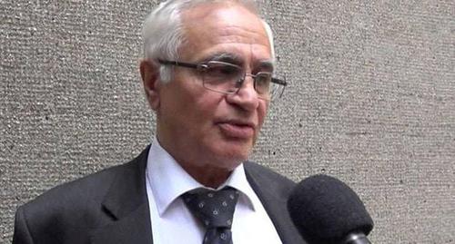 Рагим Газиев. Фото: Youtube / kanal13.TV
https://ru.sputnik.az/incidents/20171226/413377251/jeks-ministr-oborona-administrativnoe-nakazanie-baku.html Рагим Газиев. Фото: Youtube / kanal13.TV
https://ru.sputnik.az/incidents/20171226/413377251/jeks-ministr-oborona-administrativnoe-nakazanie-baku.html