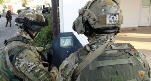 КТО в Чегеме. Фото Пресс-служба НАК http://nac.gov.ru/kontrterroristicheskie-operacii/v-hode-kto-v-chegeme-neytralizovany-dvoe.html