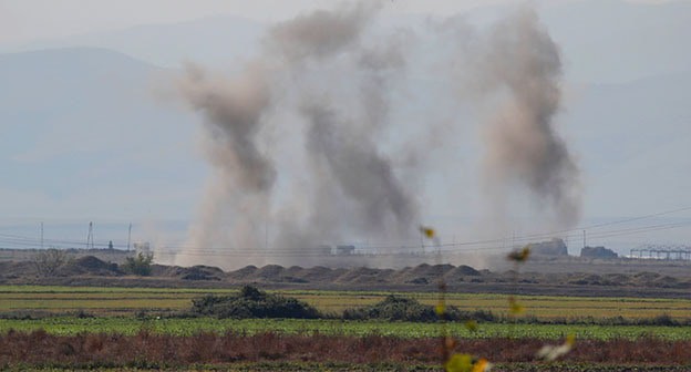 На линии соприкосновения в Нагорном Карабахе. Фото: REUTERS/Umit Bektas На линии соприкосновения в Нагорном Карабахе. Фото: REUTERS/Umit Bektas