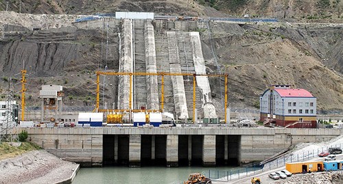 Ирганайская ГЭС. Фото: Сайга20К https://ru.wikipedia.org/ Ирганайская ГЭС. Фото: Сайга20К https://ru.wikipedia.org/