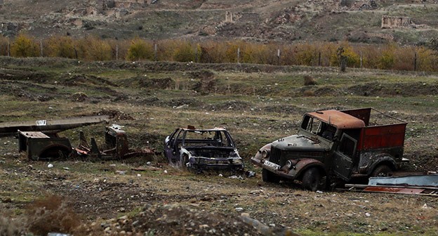 На месте боев в Нагорном Карабахе. Декабрь 2020 г. Фото Азиза Каримова для "Кавказского узла" На месте боев в Нагорном Карабахе. Декабрь 2020 г. Фото Азиза Каримова для "Кавказского узла"