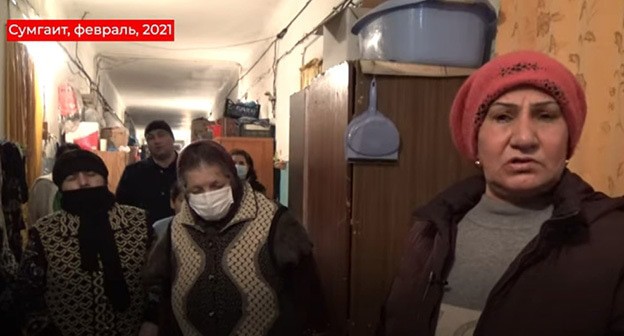 Вынужденные переселенцы. Фото: скриншот видео "MeydanTV" https://www.youtube.com/watch?v=utPvJ6BxlIY Вынужденные переселенцы. Фото: скриншот видео "MeydanTV" https://www.youtube.com/watch?v=utPvJ6BxlIY
