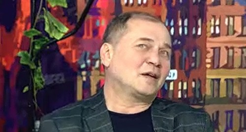 Умар Гулиев. Кадр видео канала
умар гулиев https://www.youtube.com/watch?v=R2gf91J4vUU&t=1s Умар Гулиев. Кадр видео канала
умар гулиев https://www.youtube.com/watch?v=R2gf91J4vUU&t=1s