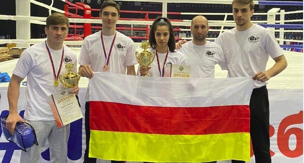 Участники чемпионата России по кикбоксингу. Фото: пресс-служба министерства физической культуры и спорта Северной Осетии. Участники чемпионата России по кикбоксингу. Фото: пресс-служба министерства физической культуры и спорта Северной Осетии.