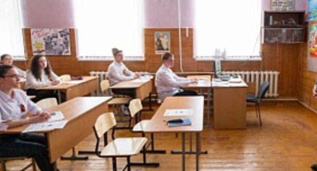 Школьный класс в Карачаево-Черкесии. Фото пресс-службы главы республики https://www.kchr.ru/news/detailed/69530/?sphrase_id=318444 Школьный класс в Карачаево-Черкесии. Фото пресс-службы главы республики https://www.kchr.ru/news/detailed/69530/?sphrase_id=318444