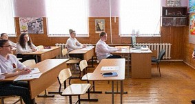 Школьный класс в Карачаево-Черкесии. Фото пресс-службы главы республики https://www.kchr.ru/news/detailed/69530/?sphrase_id=318444 Школьный класс в Карачаево-Черкесии. Фото пресс-службы главы республики https://www.kchr.ru/news/detailed/69530/?sphrase_id=318444