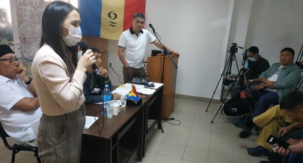 Оксана Санджинова. Фото Бадмы Бюрчиева для "Кавказского узла" Оксана Санджинова. Фото Бадмы Бюрчиева для "Кавказского узла"