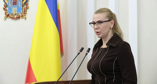 Ирина Теларова. Фото пресс-службы правительство РО http://pda.donland.ru/?PageId=119963&galleryId=2435 Ирина Теларова. Фото пресс-службы правительство РО http://pda.donland.ru/?PageId=119963&galleryId=2435