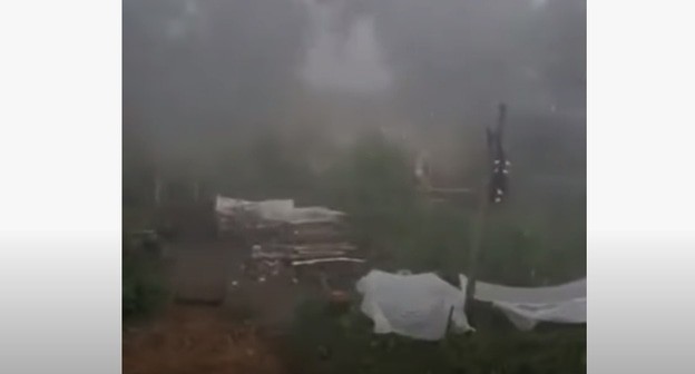 Ураган во Фролово. Кадр видео
Бешеные сварщики https://www.youtube.com/watch?v=-HNO9Ljqgx4 Ураган во Фролово. Кадр видео
Бешеные сварщики https://www.youtube.com/watch?v=-HNO9Ljqgx4