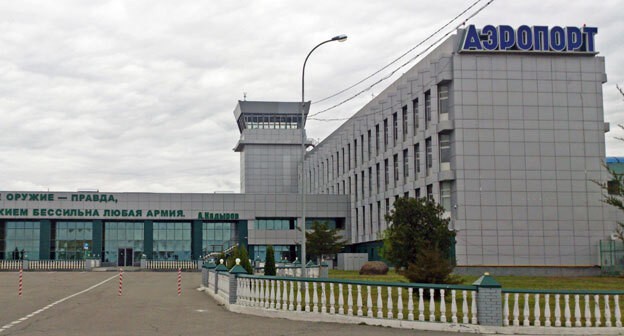 Международный аэропорт Грозного. Фото autocifero https://ru.wikipedia.org/wiki/Грозный_(аэропорт)#/media/Файл:Аэропорт_Грозный.jpg Международный аэропорт Грозного. Фото autocifero https://ru.wikipedia.org/wiki/Грозный_(аэропорт)#/media/Файл:Аэропорт_Грозный.jpg