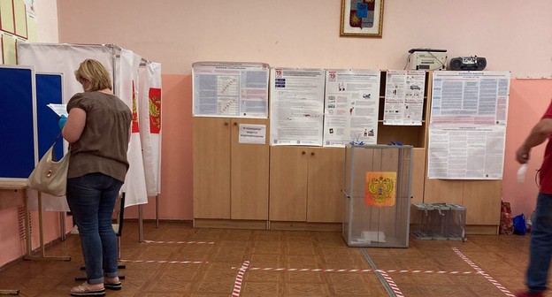 Участок 5 УИК 45-20 в Сочи. Фото Светланы Кравченко для "Кавказского узла" Участок 5 УИК 45-20 в Сочи. Фото Светланы Кравченко для "Кавказского узла"