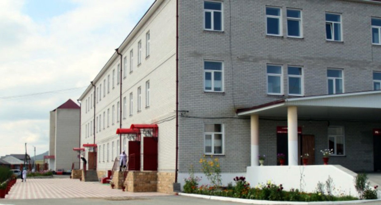 Хунзахская ЦРБ. Фото пресс-службы Больницы https://huncrb.ru/ Хунзахская ЦРБ. Фото пресс-службы Больницы https://huncrb.ru/
