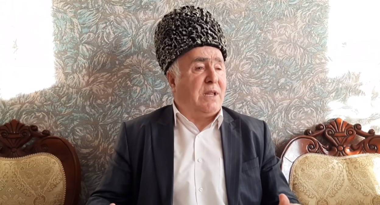 Сараждин Султыгов. Кадр видео
Руслан Албаков-Мяршхи https://www.youtube.com/watch?v=w3s2SRJKsWc&t=1s Сараждин Султыгов. Кадр видео
Руслан Албаков-Мяршхи https://www.youtube.com/watch?v=w3s2SRJKsWc&t=1s