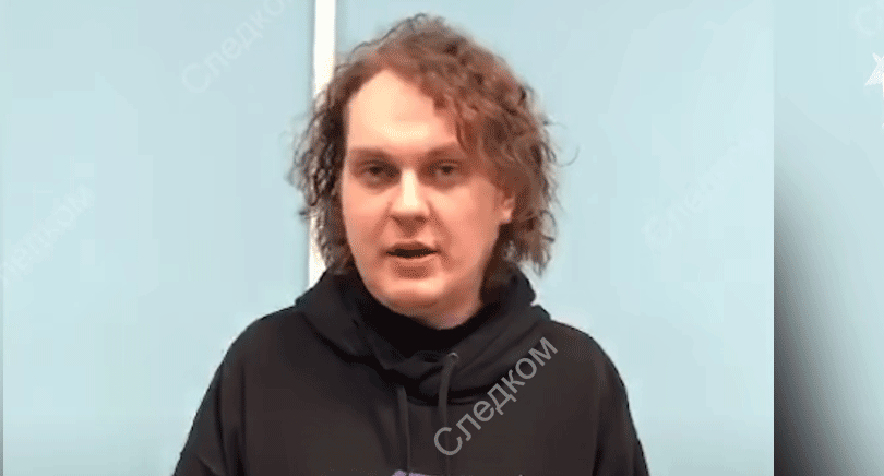Блогер Юрий Хованский во время залержания. Скриншот видео https://www.youtube.com/watch?v=ajluS134zrU Блогер Юрий Хованский во время залержания. Скриншот видео https://www.youtube.com/watch?v=ajluS134zrU
