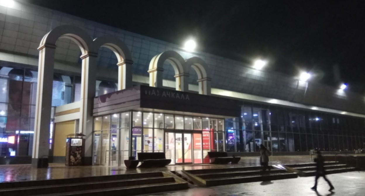 Аэропорт Махачкалы. Фото: https://sky2sky.ru/ Аэропорт Махачкалы. Фото: https://sky2sky.ru/