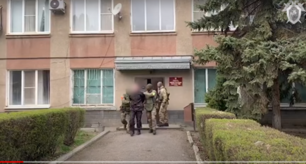 Следственные действия по подготовке теракта. Фото: стоп-кадр видео СКР - https://youtu.be/vViCRCIKSsg?t=5 Следственные действия по подготовке теракта. Фото: стоп-кадр видео СКР - https://youtu.be/vViCRCIKSsg?t=5