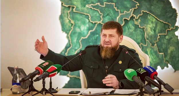 Рамзан Кадыров. Фото: Чеченская Государственная Телерадиокомпания "Грозный" https://grozny.tv Рамзан Кадыров. Фото: Чеченская Государственная Телерадиокомпания "Грозный" https://grozny.tv