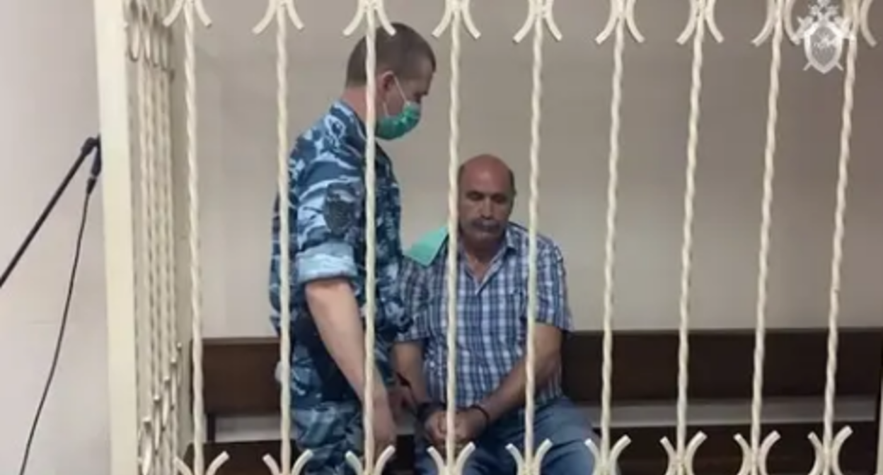 Задержанный по подозрению в убийстве приставов Вартан Кочьян. Стоп-кадр из видео на сайте следственного управления СКР по Краснодарскому краю. ttps://kuban.sledcom.ru/news/item/1581657/ Задержанный по подозрению в убийстве приставов Вартан Кочьян. Стоп-кадр из видео на сайте следственного управления СКР по Краснодарскому краю. ttps://kuban.sledcom.ru/news/item/1581657/