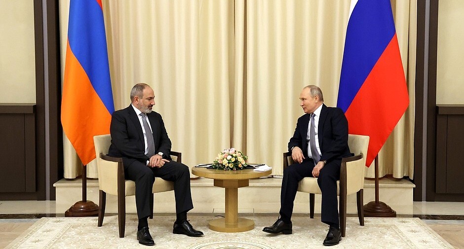 Никол Пашинян и Владимир Путин на переговорах в Москве 19 апреля 2022 года. Фото: пресс-служба Кремля. http://kremlin.ru/events/president/transcripts/68246 Никол Пашинян и Владимир Путин на переговорах в Москве 19 апреля 2022 года. Фото: пресс-служба Кремля. http://kremlin.ru/events/president/transcripts/68246