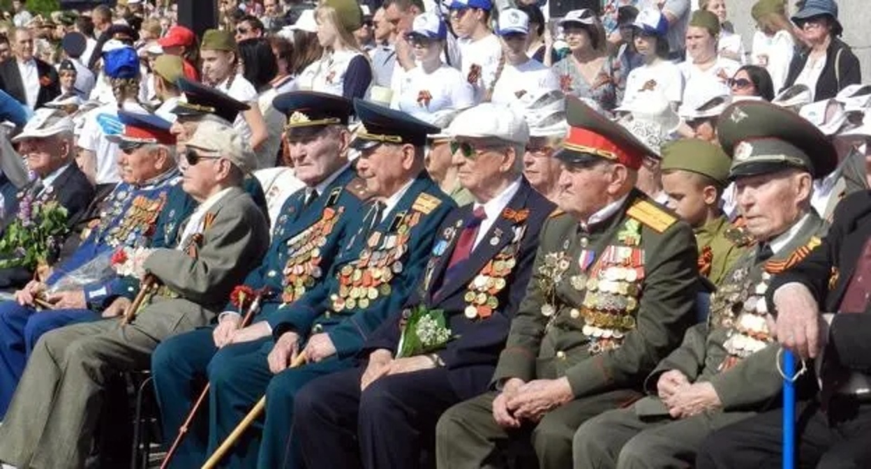 Ветераны на параде. Фото Татьяны Филимоновой для "Кавказского узла". Ветераны на параде. Фото Татьяны Филимоновой для "Кавказского узла".