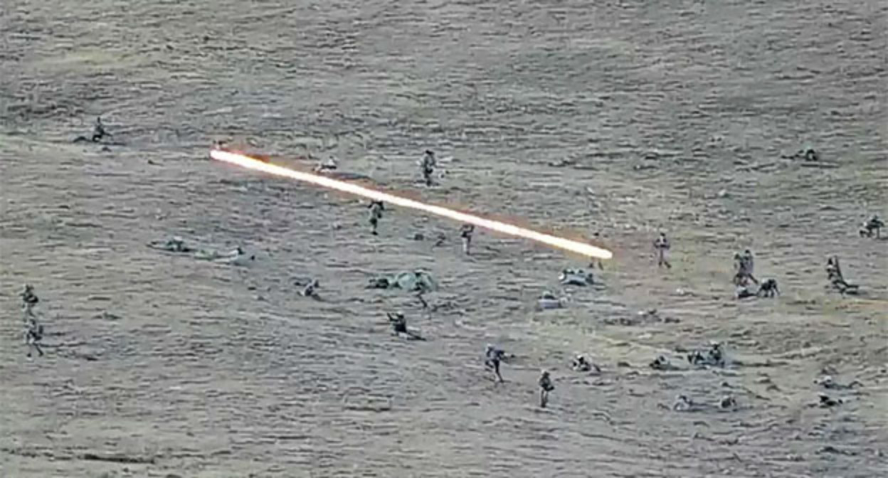 На линии соприкосновения в Нагорном Карабахе. Скриншот видео Armenian Defense Ministry На линии соприкосновения в Нагорном Карабахе. Скриншот видео Armenian Defense Ministry