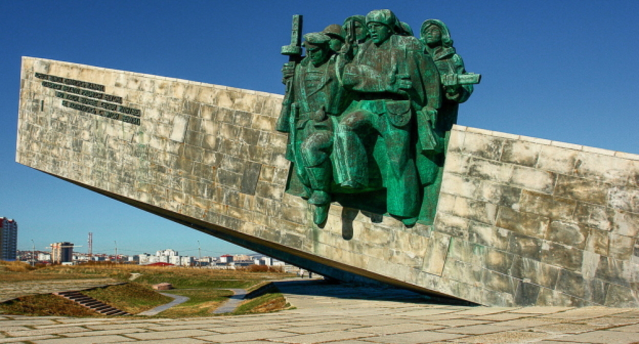 Мемориал "Малая Земля", фото: Елена Синеок, "Юга.ру" Мемориал "Малая Земля", фото: Елена Синеок, "Юга.ру"