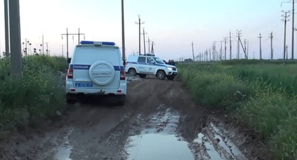 Спецоперация в Ленинском районе Махачкалы. Кадр видео "Россия 24" https://smotrim.ru/live/21 Спецоперация в Ленинском районе Махачкалы. Кадр видео "Россия 24" https://smotrim.ru/live/21
