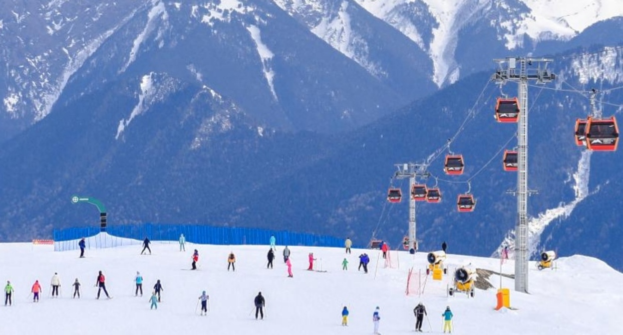 Курорт "Архыз". Фото: пресс-служба курорта https://arhyz-resort.ru/slopes/ Курорт "Архыз". Фото: пресс-служба курорта https://arhyz-resort.ru/slopes/
